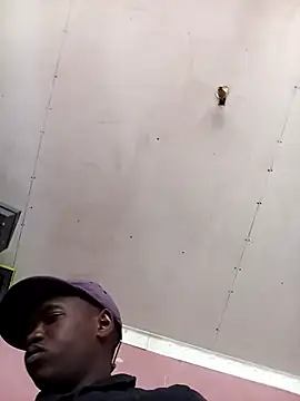 Thenaughtyboy360 online show from October 4, 10:39 am