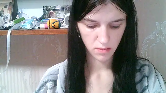 Casey Jeannie online show from July 14, 9:10 pm