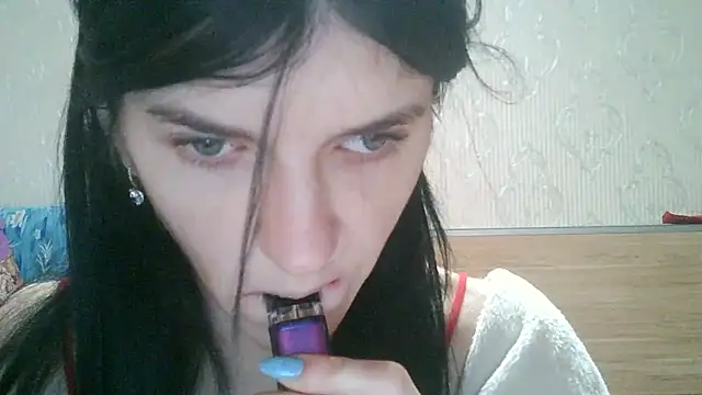 Casey Jeannie online show from November 30, 7:09 am