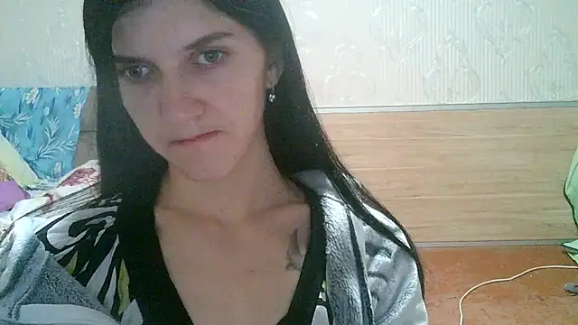 Casey Jeannie online show from December 5, 8:50 pm