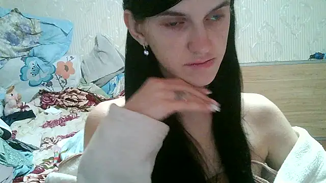 Casey Jeannie online show from April 14, 9:20 pm