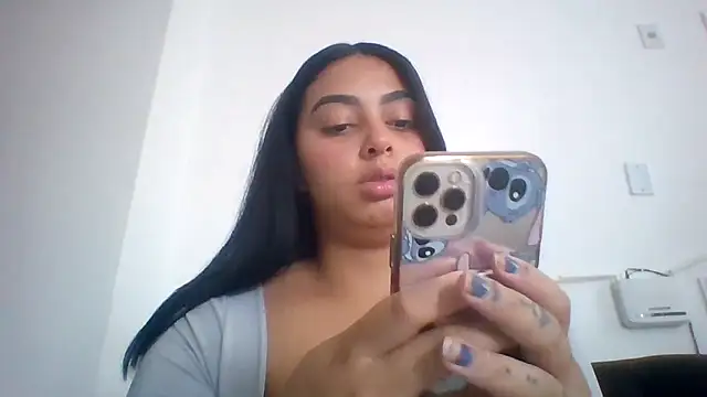 Snapshot of querida777 chatting on November 4, 5:06 pm querida777 online show from November 4, 5:06 pm