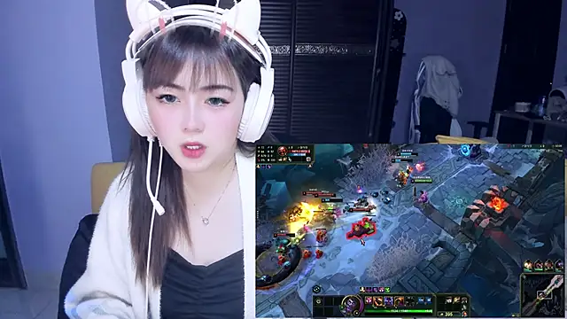 yuki3366 online show from February 14, 9:42 am