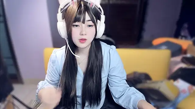 yuki3366 online show from March 7, 11:05 am