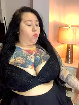 Snapshot of kai_cenat chatting on October 8, 11:12 am kai cenat online show from October 8, 11:12 am