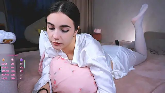 CupSizeGirl online show from September 23, 4:14 pm