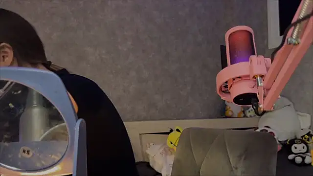 CupSizeGirl online show from March 3, 7:59 am