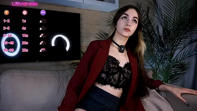 CupSizeGirl online show from September 9, 4:05 pm