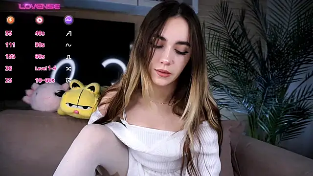 CupSizeGirl online show from September 12, 4:29 pm