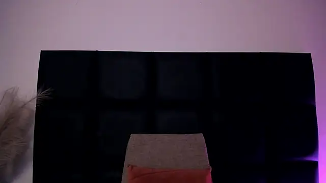 AbbieJoness  online show from October 29, 11:31 am