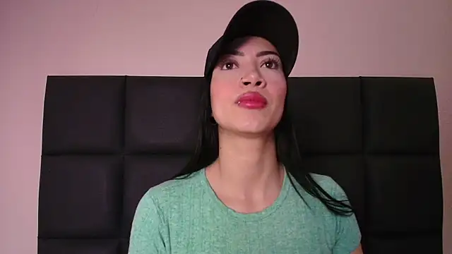 AbbieJoness  online show from June 2, 11:32 am