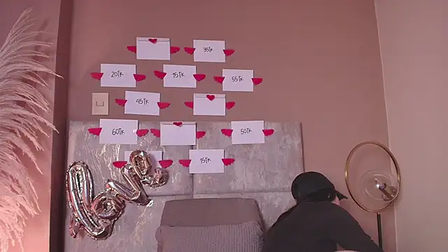 AbbieJoness  online show from February 16, 11:42 am