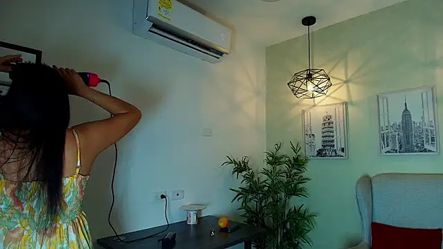  Victoria Collins online show from February 8, 11:52 am