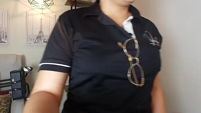  Victoria Collins online show from May 14, 1:08 pm