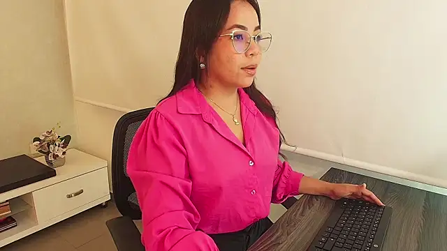 Snapshot of _Victoria_Collins chatting on October 16, 11:07 am Victoria Collins online show from October 16, 11:07 am