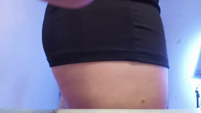  Victoria Collins online show from April 14, 12:10 pm