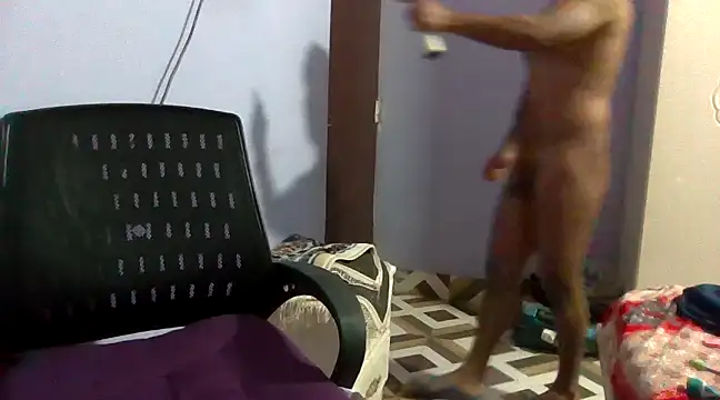 Snapshot of desi_brown_dick chatting on March 21, 5:23 pm desi brown dick online show from March 21, 5:23 pm