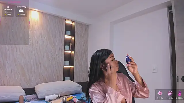 ciara blake online show from November 29, 5:13 pm