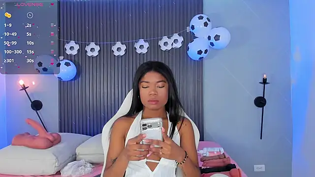 ciara blake online show from July 11, 7:47 pm