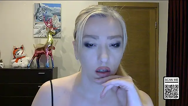 Wild Silk Desire online show from December 22, 3:01 pm