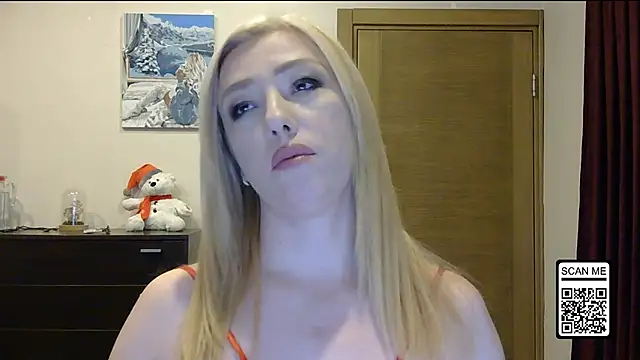 Wild Silk Desire online show from January 18, 1:58 pm