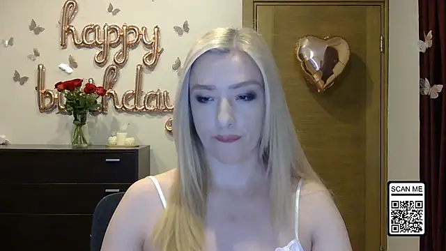 Wild Silk Desire online show from April 8, 6:20 pm