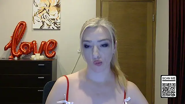 Wild Silk Desire online show from March 28, 5:25 pm