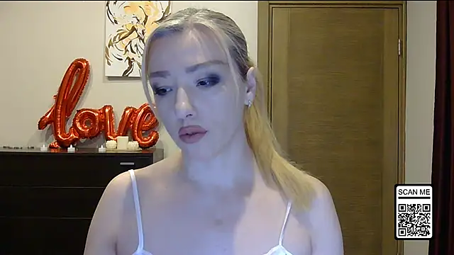 Wild Silk Desire online show from March 3, 5:09 pm