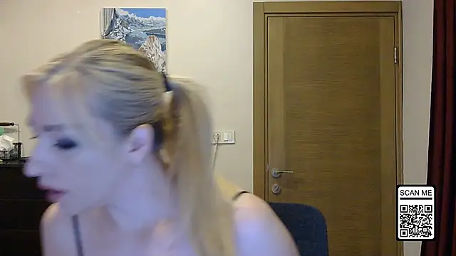 Wild Silk Desire online show from September 30, 1:28 pm