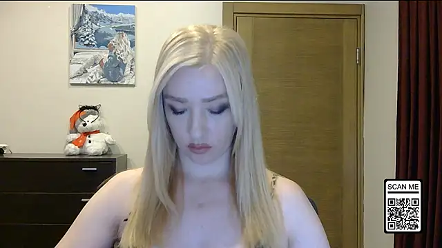 Snapshot of Wild_Silk_Desire chatting on November 16, 2:55 pm Wild Silk Desire online show from November 16, 2:55 pm