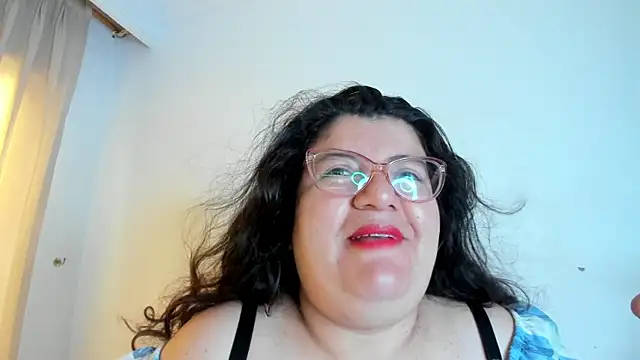 Snapshot of mystery_psique chatting on May 18, 1:38 pm mystery psique online show from May 18, 1:38 pm