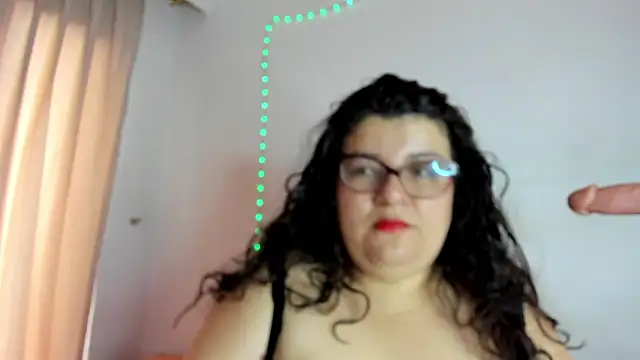Snapshot of mystery_psique chatting on June 20, 3:50 pm mystery psique online show from June 20, 3:50 pm