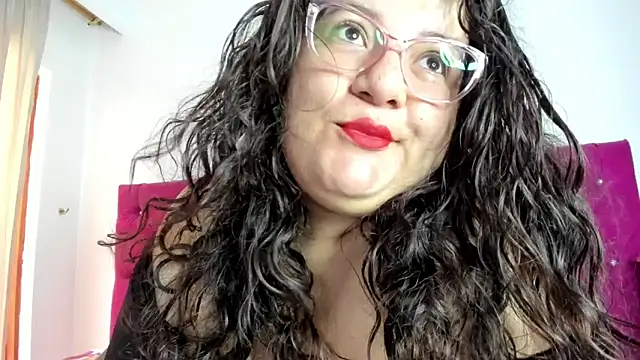 Snapshot of mystery_psique chatting on October 18, 3:36 pm mystery psique online show from October 18, 3:36 pm