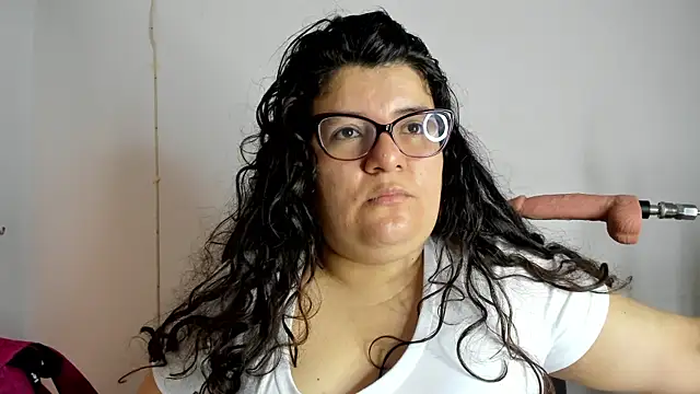 Snapshot of mystery_psique chatting on June 23, 3:32 pm mystery psique online show from June 23, 3:32 pm