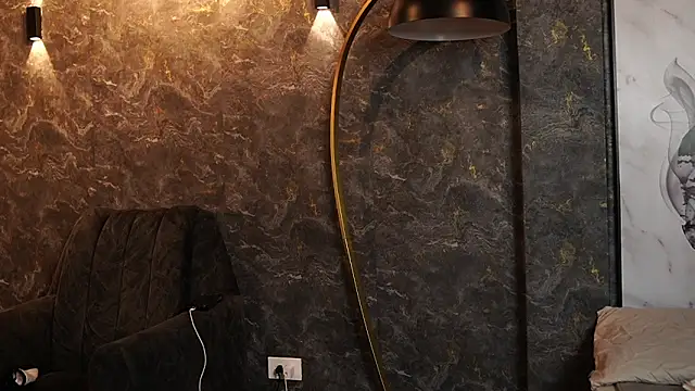 Susan wall online show from February 3, 1:05 pm