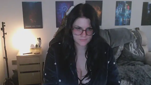 GothSuccubusBabe online show from October 8, 9:59 pm