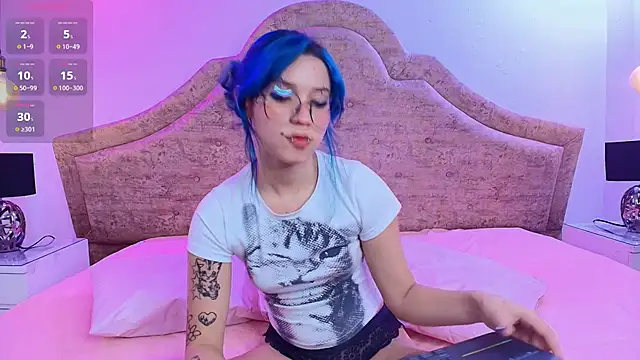 Snapshot of katy_usha chatting on September 13, 4:23 am katy usha online show from September 13, 4:23 am