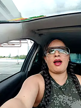 hotCOUPLEPETRA online show from April 13, 3:05 pm