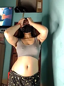 Riya 35 sexy online show from April 3, 6:47 pm