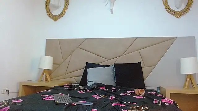 Snapshot of amanda_ramirez chatting on October 27, 8:54 pm amanda ramirez online show from October 27, 8:54 pm