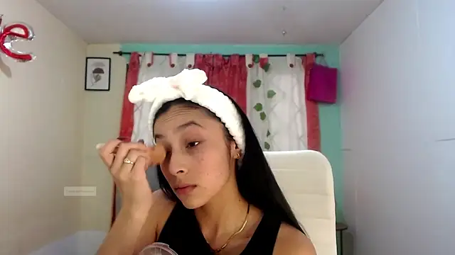 Snapshot of vale_miel chatting on November 26, 9:59 pm vale miel online show from November 26, 9:59 pm