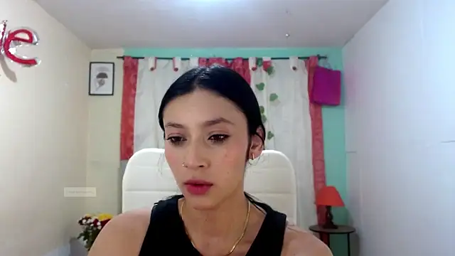Snapshot of vale_miel chatting on November 10, 8:47 pm vale miel online show from November 10, 8:47 pm