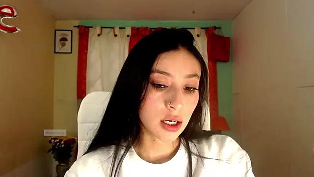 Snapshot of vale_miel chatting on November 6, 6:12 pm vale miel online show from November 6, 6:12 pm