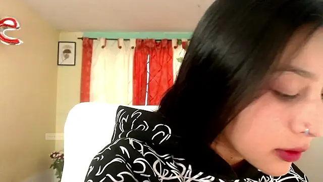 Snapshot of vale_miel chatting on November 12, 6:23 pm vale miel online show from November 12, 6:23 pm