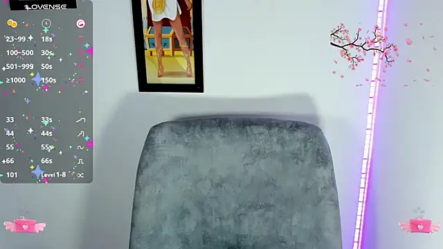 Snapshot of bluum chatting on October 30, 9:22 pm bluum online show from October 30, 9:22 pm