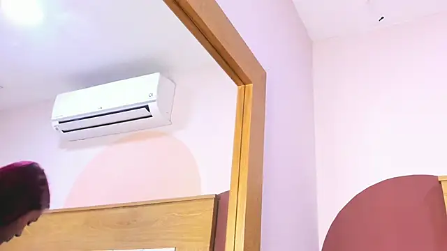 ZoeMorris online show from October 12, 11:44 am