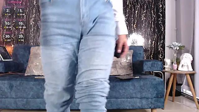 Snapshot of samuelcoopeer chatting on November 2, 2:22 pm samuelcoopeer online show from November 2, 2:22 pm