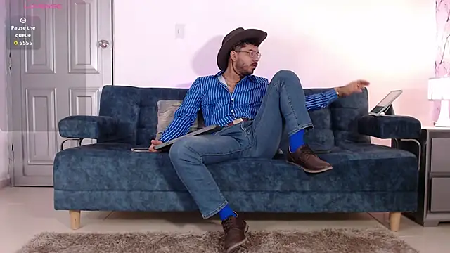 samuelcoopeer online show from October 10, 1:12 pm
