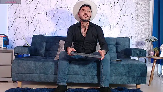 samuelcoopeer online show from September 22, 3:07 pm