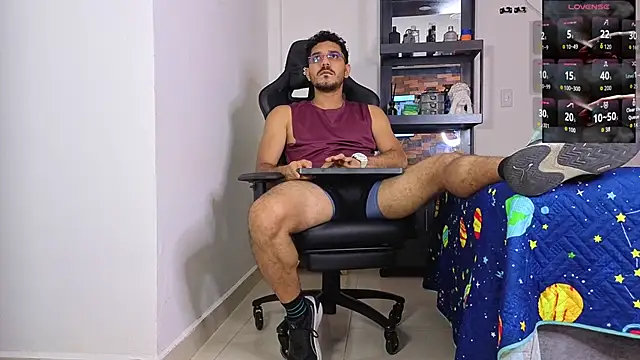 samuelcoopeer online show from April 7, 3:14 pm